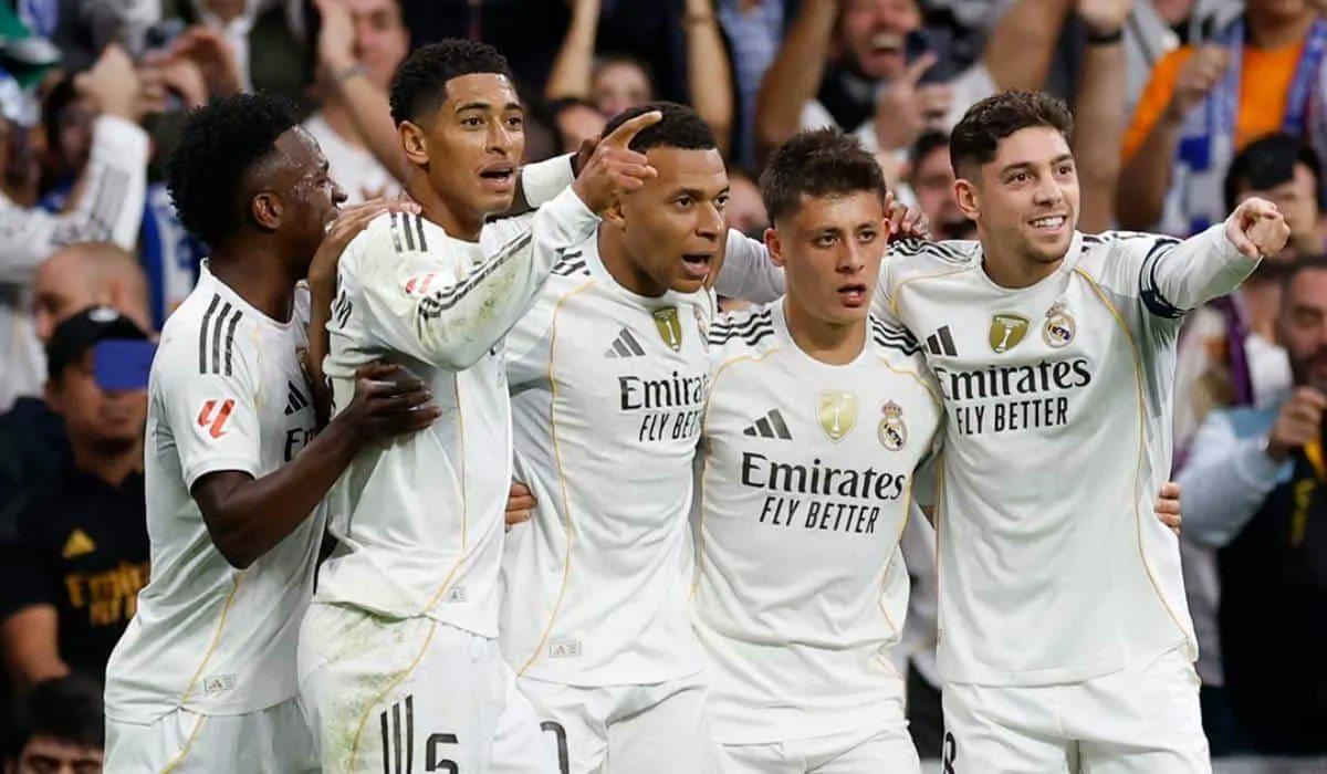 ريال مدريد و اللاعبين 