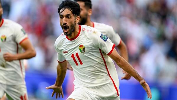 منتخب الأردن يتلقى صدمة بغياب يزن النعيمات وأدهم القريشي قبل كأس العالم