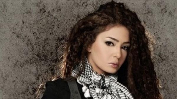 ميرنا المهندس في صورة فنية تعبر عن حضورها الهادئ وذكراها الخالدة