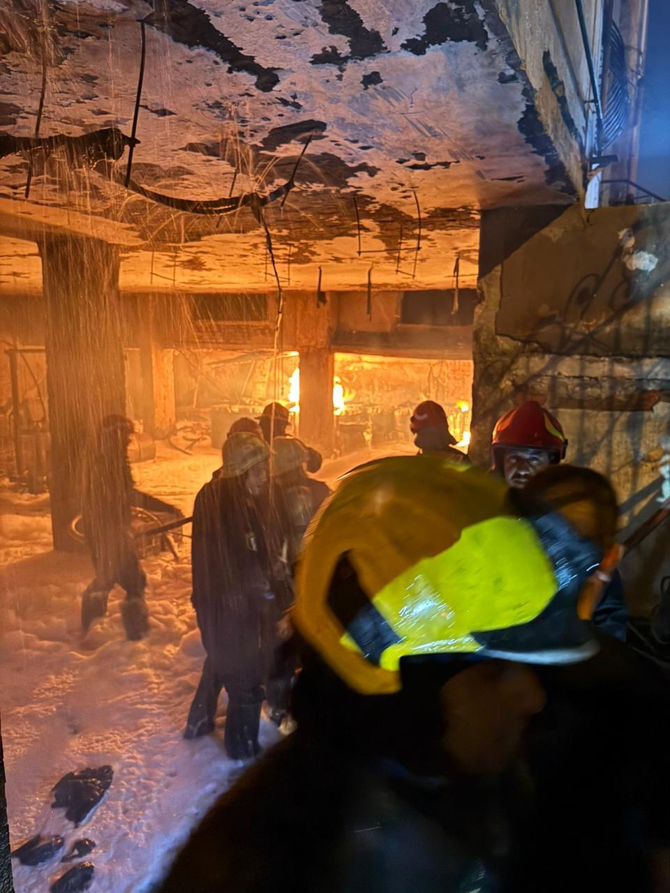 حريق ضخم في كمبوند زد قرب العاصمة الإدارية