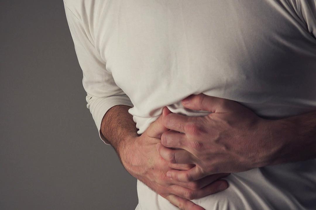 تقرير صحفي موسع عن خرافات جرثومة المعدة وأسباب تكرار العدوى