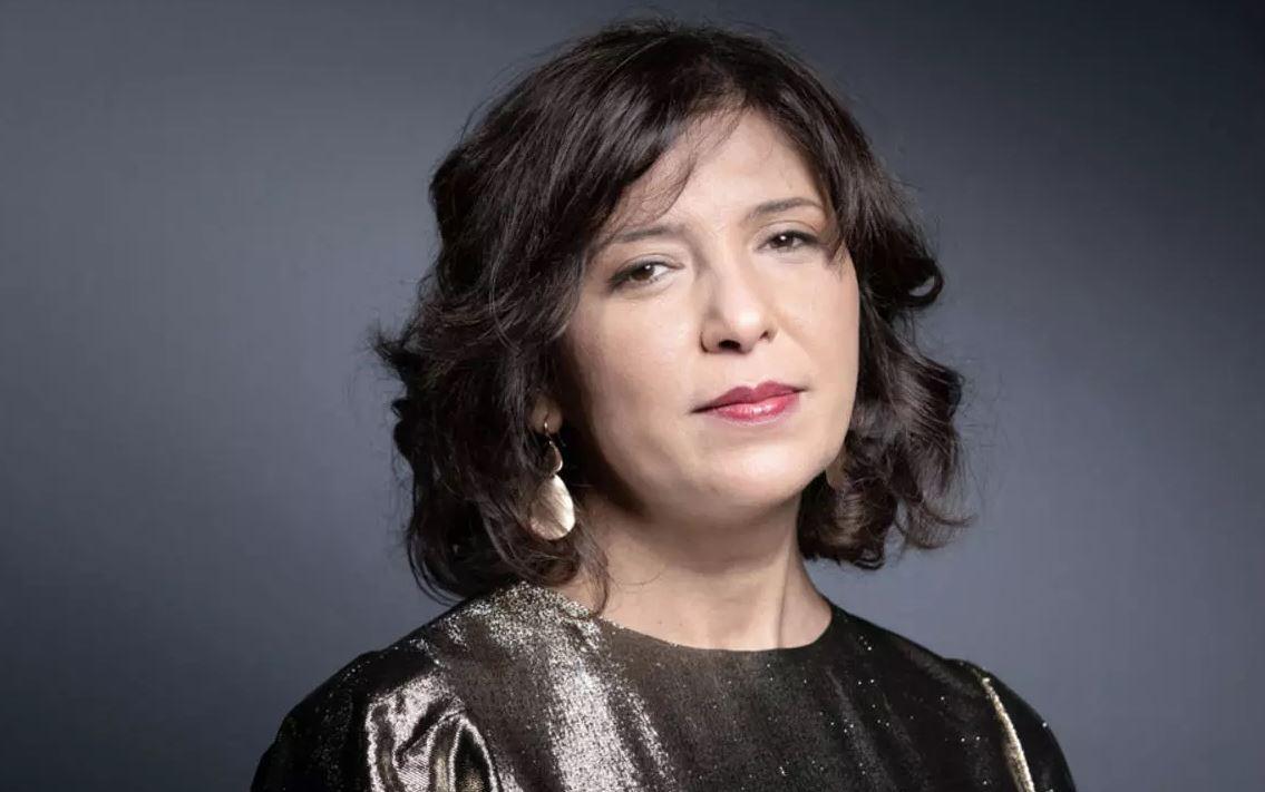 مشهد بصري من فيلم صوت هند رجب يجسد الساعات الأخيرة من حياة الطفلة الفلسطينية هند رجب بأسلوب وثائقي درامي.