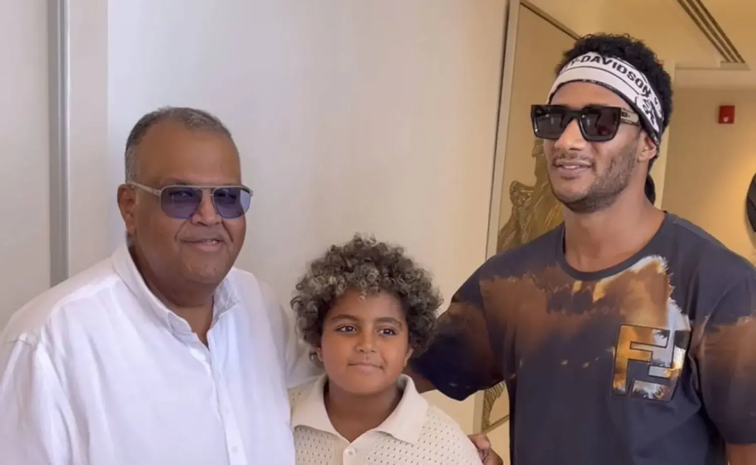 علي محمد رمضان ينعي جده الراحل بكلمات مؤثرة