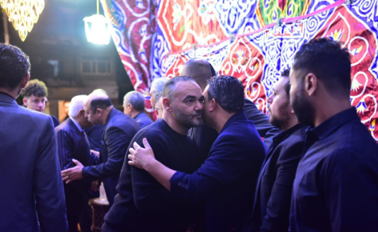 نجوم الكرة المصرية يقدمون واجب العزاء في وفاة محمد صبري