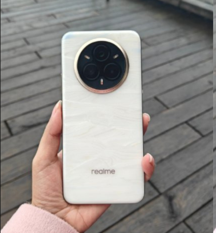 realme 14pro +