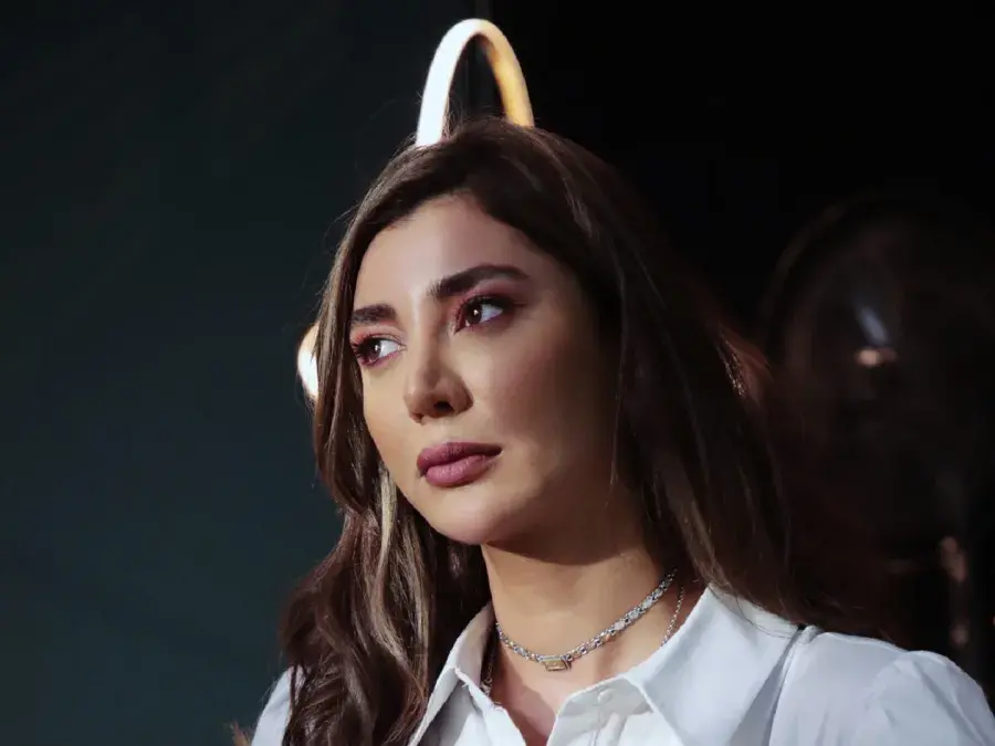 ريام كفارنة بطلة مسلسل لعبة وقلبت بجد أمام أحمد زاهر