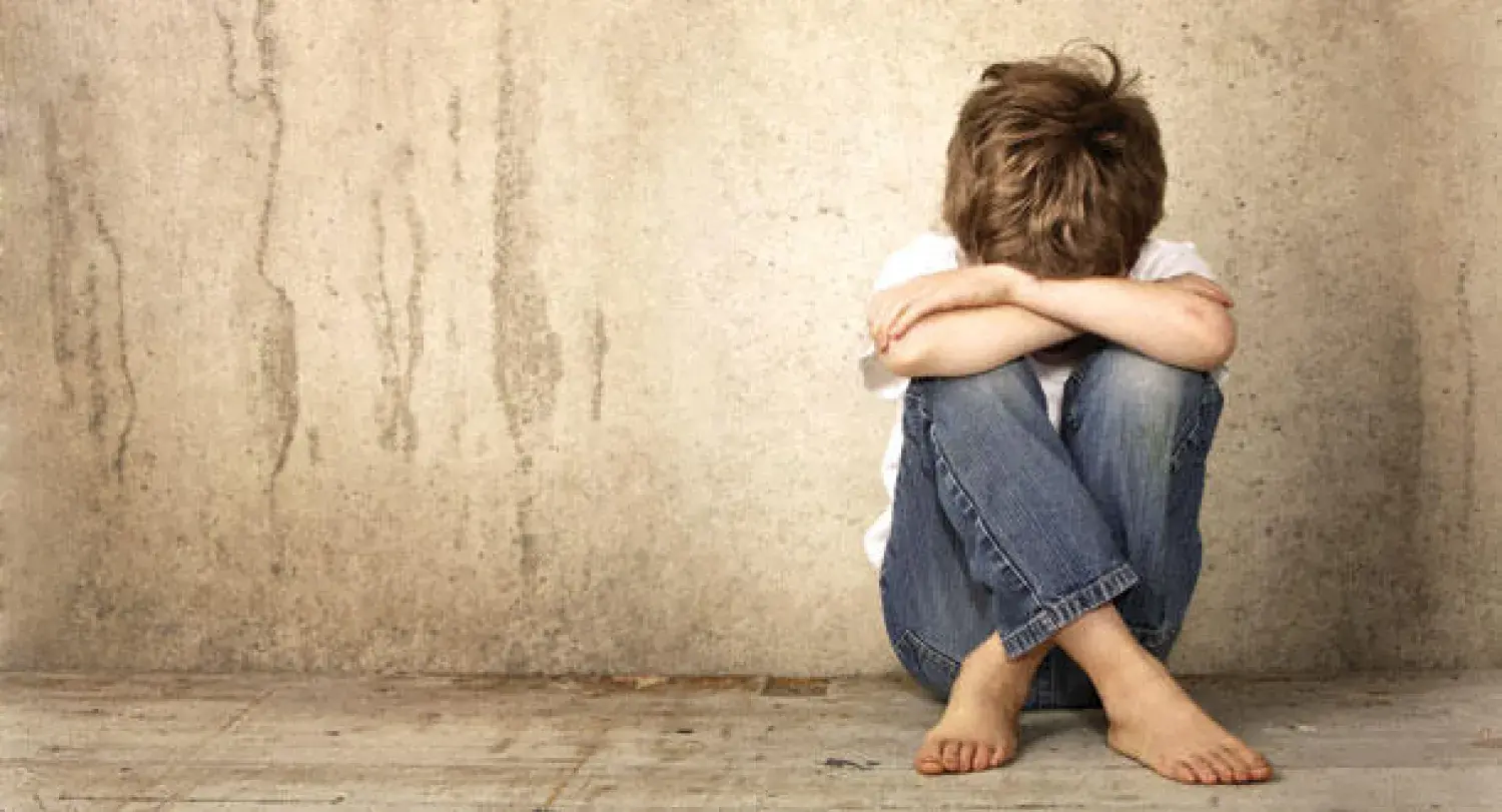 الشرطة تضبط متهمين بتصوير مراهق أثناء التعدي عليه بالطالبية