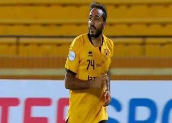 محمود كهربا خلال مباراة القادسية ضد كاظمة في الدوري الكويتي