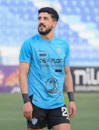 محمد علي بن حمودة بقميص غزل المحلة.