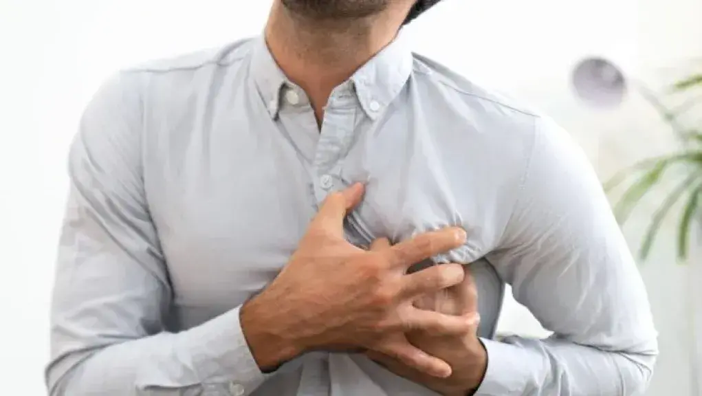 تخطي وجبة الإفطار يزيد خطر الإصابة بأمراض القلب وتصلب الشرايين