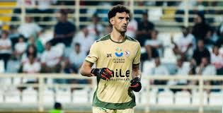 محمد عواد أثناء التدريبات مع الزمالك رغم تجاهله من قبل يانيك فيريرا