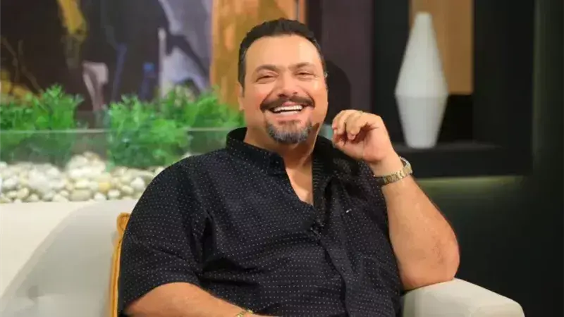 مراد مكرم يثير الجدل بتصريح عن رقص الرجال ويتحدث عن حسام حسن