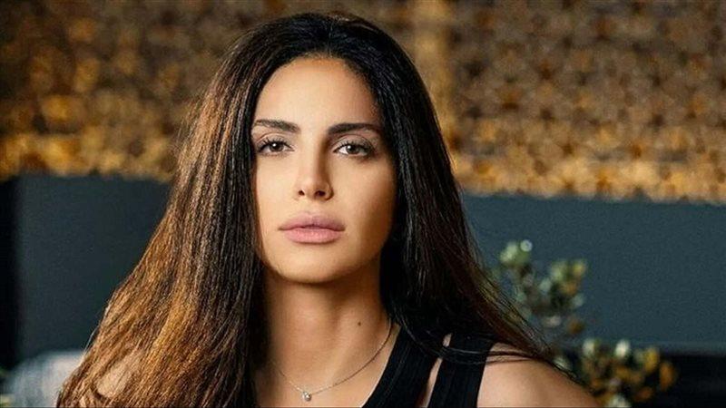الفنانة آمال ماهر خلال حفلها بمهرجان الموسيقى العربية 2025 في دار الأوبرا المصرية