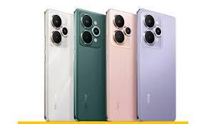 صورة هاتف Realme 15 Pro — الجهة الخلفية مع الكاميرات ولمسة التصميم