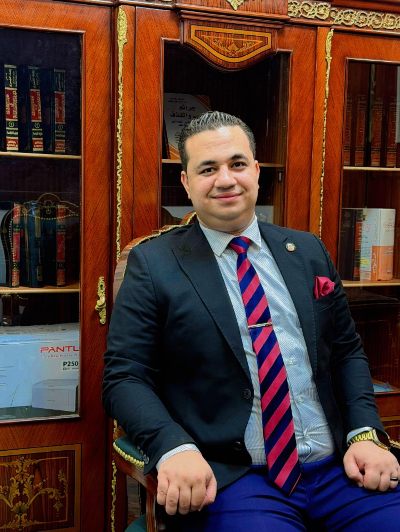 Attorney Ahmed Bashir El-Ghazawy defends defendant in Binance cryptocurrency case involving 62 bank cards