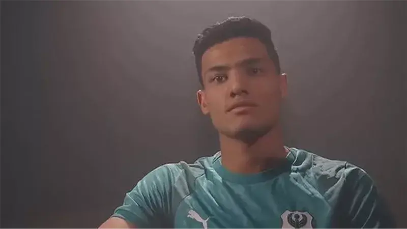 مصطفى العش