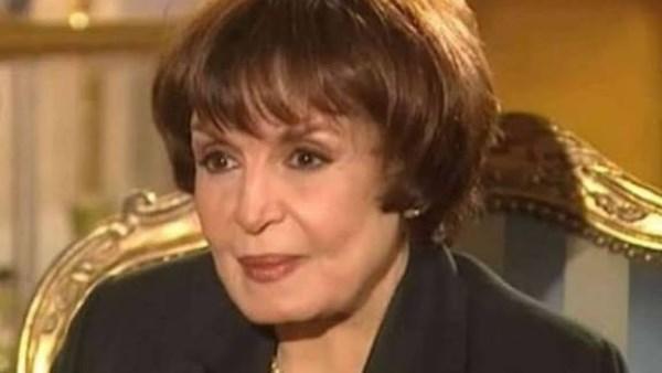 سميرة أحمد بعد عملية العين.. حالتها الصحية ومشوارها الفني