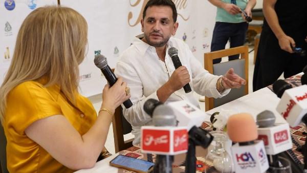 مصطفى خاطر يكشف مصير مسلسل البيت بيتي 3 بعد وفاة سليمان عيد