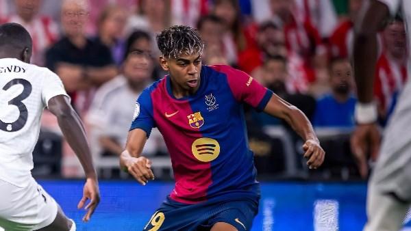 لامين يامال نجم برشلونة يتحدث عن طموحه للوصول إلى مكانة ميسي ورونالدو ومارادونا