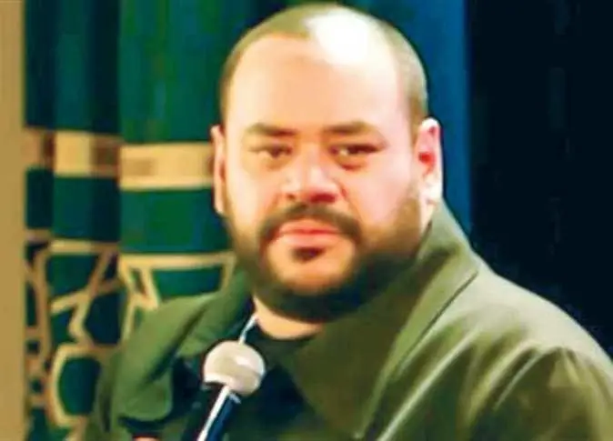 محمد ممدوح يتحدث عن عدم حبه لمشاهدة أدواره خلال لقائه مع عمرو الليثي
