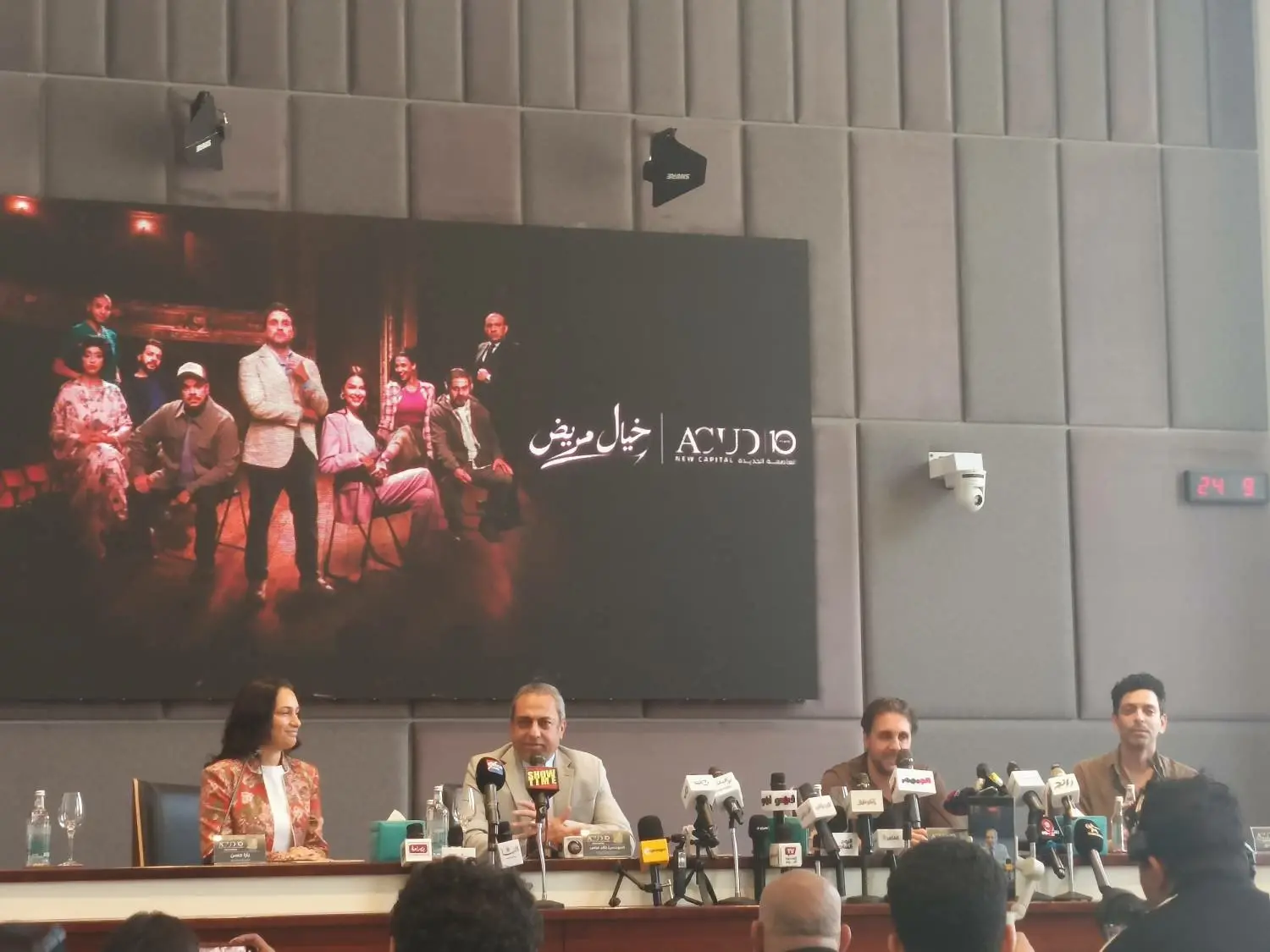 يارا حسن تكشف موعد عرض مسرحية خيال مريض في لندن ومفاوضات نيويورك