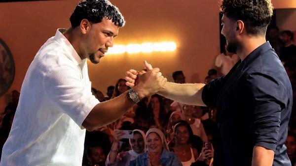 زياد الشاذلي مع نجوم الفن ياسمين عبدالعزيز وعمرو دياب وتامر حسني