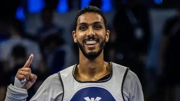 سيف عيسى لاعب التايكوندو