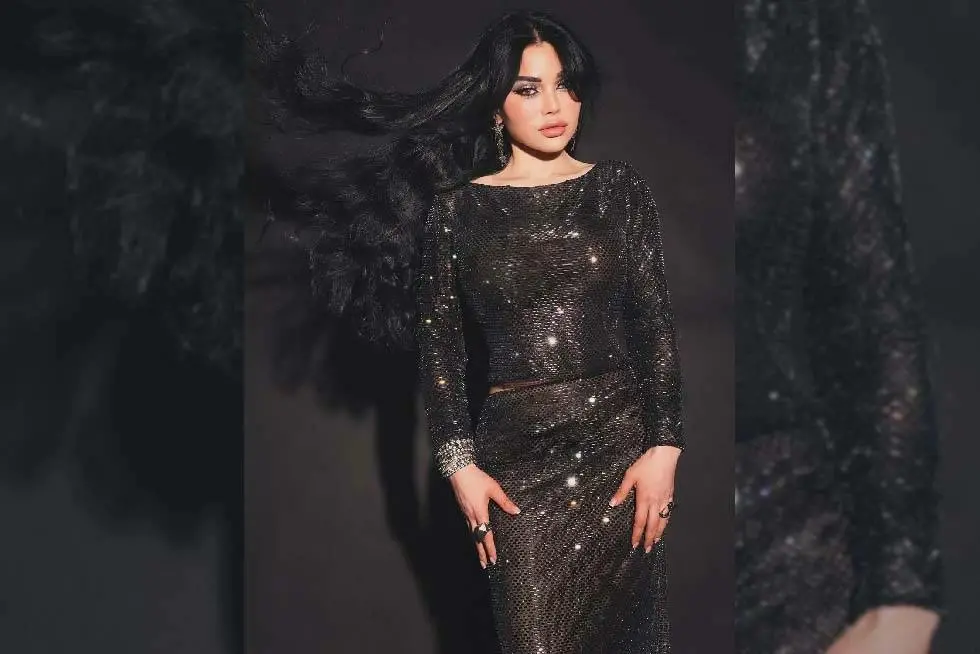 هيفاء وهبي في الصفوف الأمامية لعرض دولتشي آند غابانا خلال أسبوع الموضة في ميلانو
