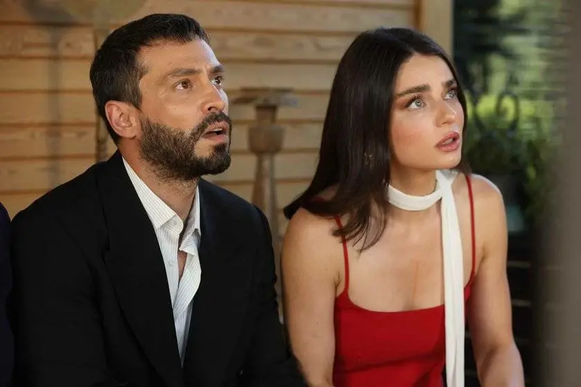 أبطال مسلسل حب محتمل في الحلقة 15 المعروضة على قناة Show TV