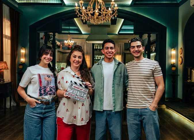 كندة علوش بطلة مسلسل 50/50 المقرر عرضه يوم 17 سبتمبر