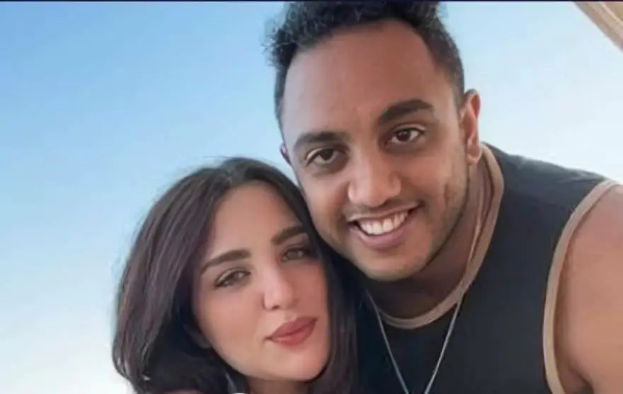 أوس أوس يتحدث عن بداياته الفنية ودور زوجته في مسيرته