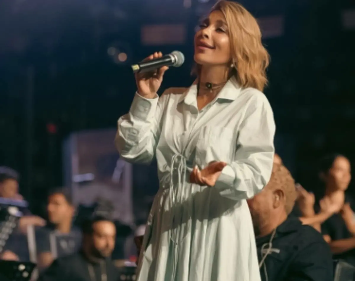 أصالة خلال استعداداتها لحفل العودة في دمشق بعد غياب أكثر من 15 عامًا
