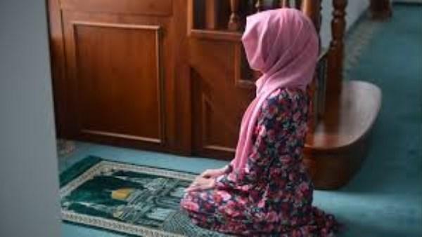 الصلاة جالسة
