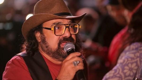 نادر أبو الليف يكشف تفاصيل رسوب نجله في الصف الثاني الابتدائي بسبب الغياب