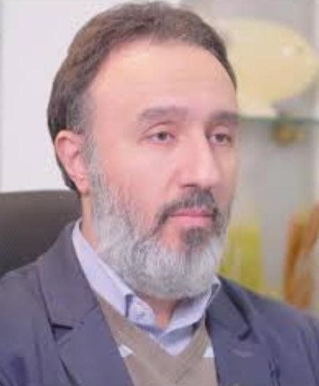 Dr. Amr El-Husseini