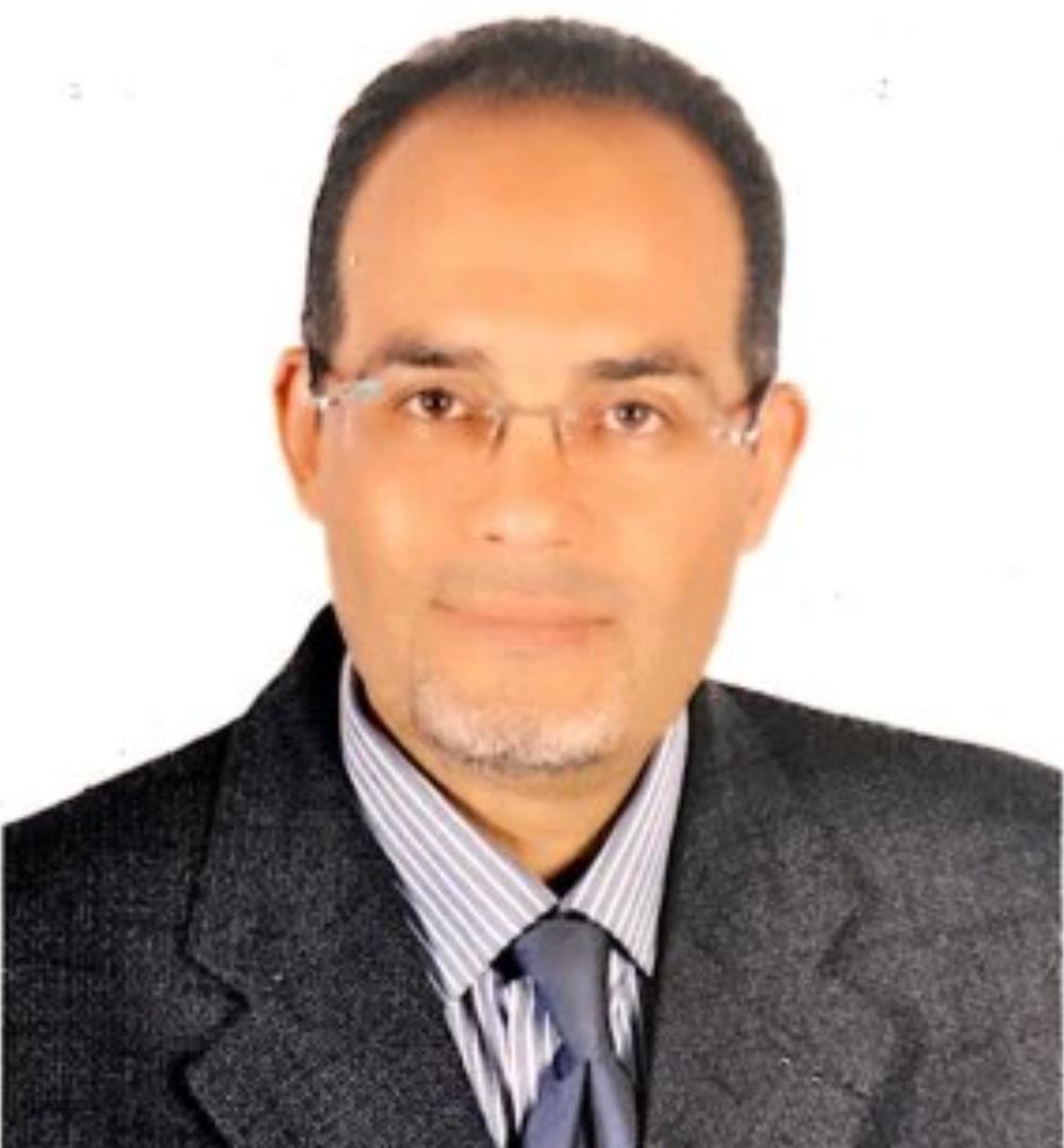 Dr. Tarek Hafez